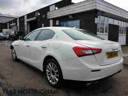 2015 Maserati Ghibli DV6 3.0 TD 275 Auto White Damaged Salvage CAT D