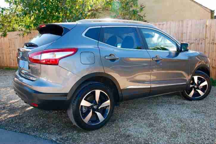2015 NISSAN QASHQAI 1.2 DIG T N TEC+ 5dr