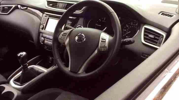 2015 Nissan Qashqai 1.5 dCi Acenta+ 5dr Manual Diesel Hatchback