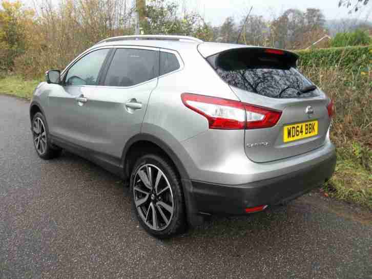 2015 Nissan Qashqai 1.6 dCi Tekna 5dr 5 door Hatchback