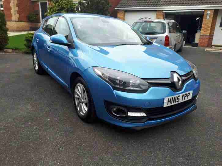 2015 RENAULT MEGANE 1.5 dCi Dynamique TomTom Energy Damaged repairable Salvage