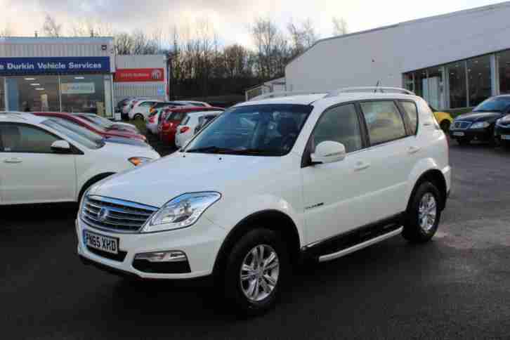 2015 SsangYong Rexton W 2.0 SX 5dr 5 door Estate