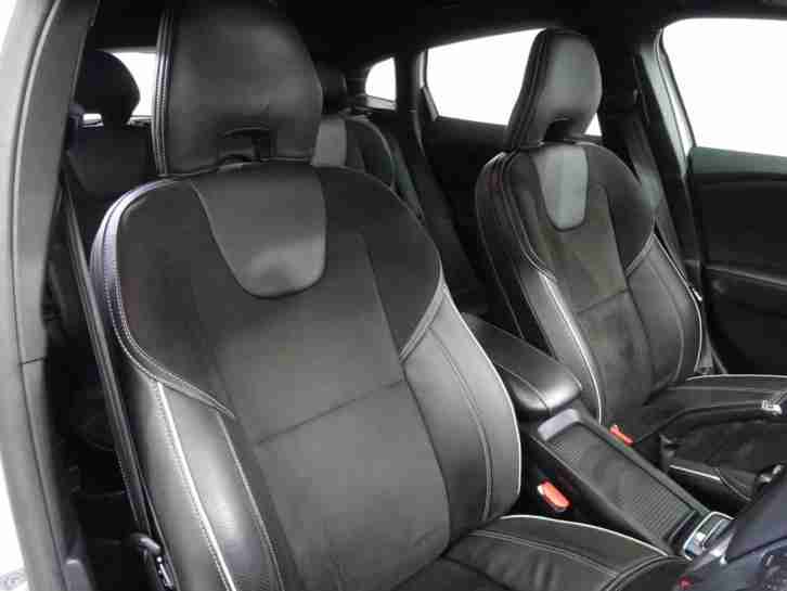 2015 VOLVO V40 2.0 D4 R-DESIGN NAV 5DR HATCHBACK DIESEL