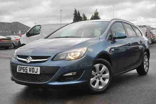 2015 Vauxhall Astra 1.6i 16V Design 5dr Estate Petrol blue Manual