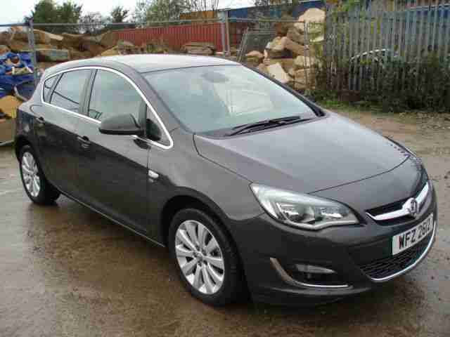 2015 Astra 1.6i VVT 16v Auto ( MARCH