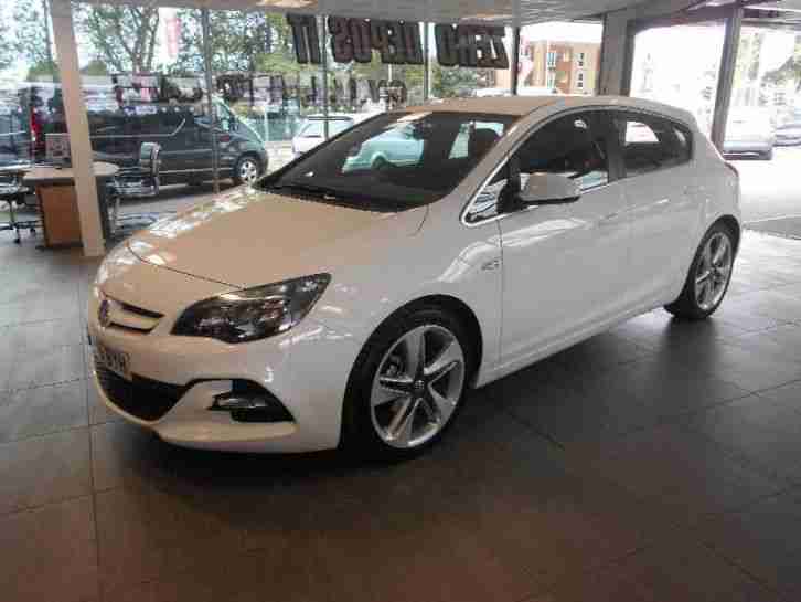 2015 Vauxhall Astra Manual Petrol 5drs 5544 miles