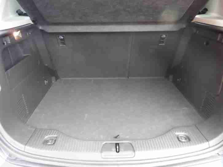 2015 Vauxhall Mokka EXCLUSIV CDTI S/S Diesel grey Manual