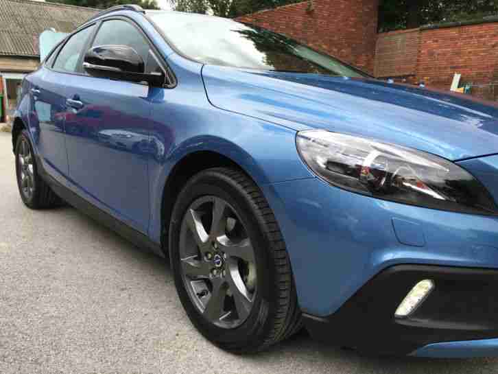 2015 Volvo V40 Cross Country 1.6TD D2 SE Nav **Big Spec**
