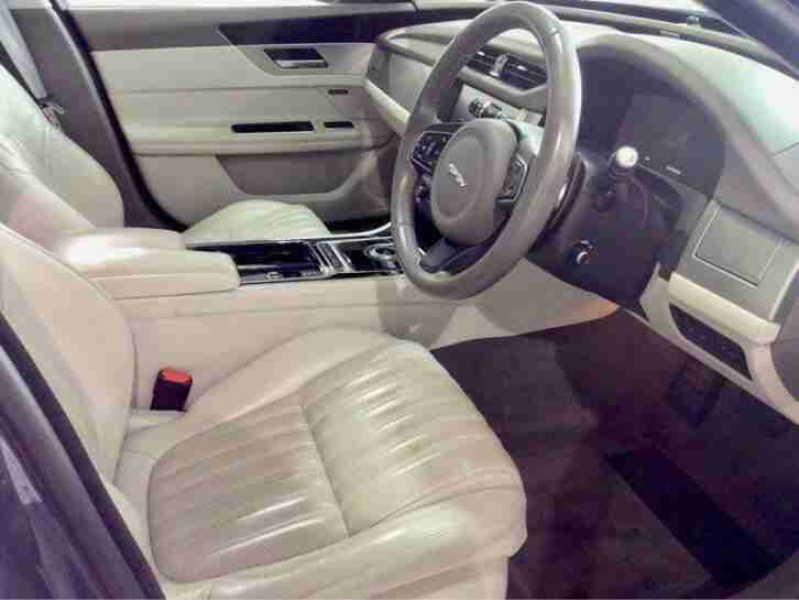 2016 16 JAGUAR XF 2.0d i4 180 Portfolio Semi-Auto