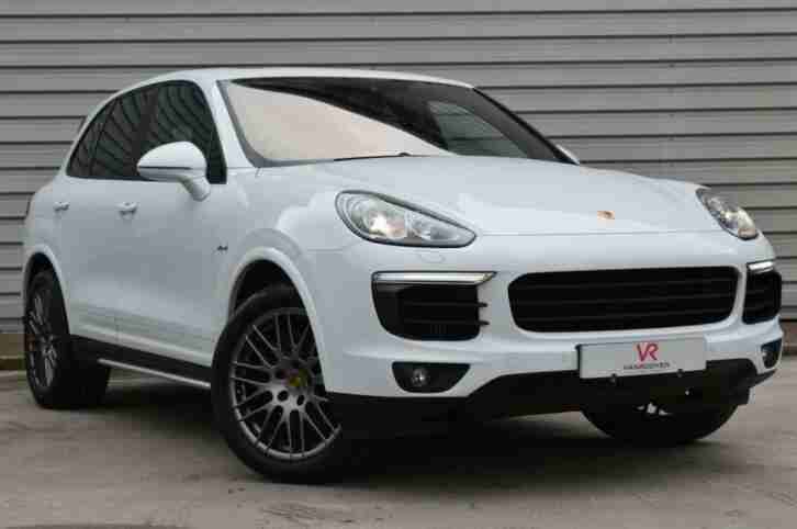 2016 (66) CAYENNE 3.0 D V6 PLATINUM