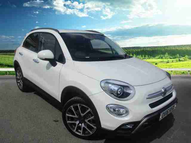 2016 Fiat 500X Cross Plus 1.6 MultiJet 120hp 5dr, 7inch Touch Screen with DAB an