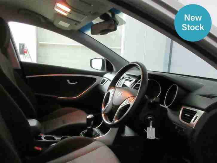 2016 Hyundai i30 1.6 CRDi Blue Drive SE 5dr Estate ESTATE Diesel Manual