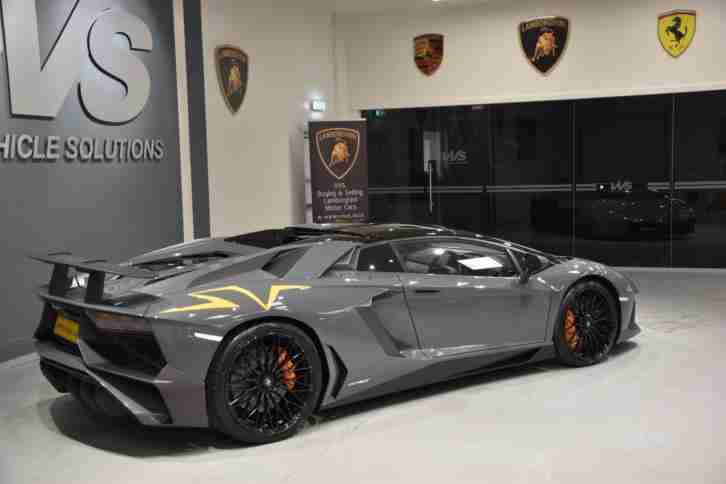 2016 Lamborghini AVENTADOR LP750-4 SV Roadster 1 of 500 Automatic Convertible