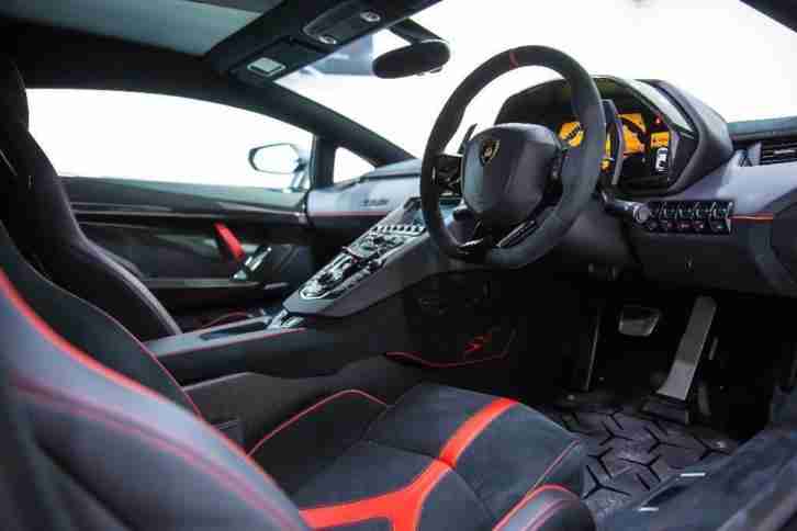 2016 Lamborghini Aventador 6.5 V12 LP 700-4 4WD 2dr