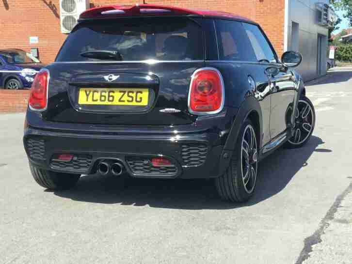 2016 MINI Hatch John Cooper Works 3-Door Hatch