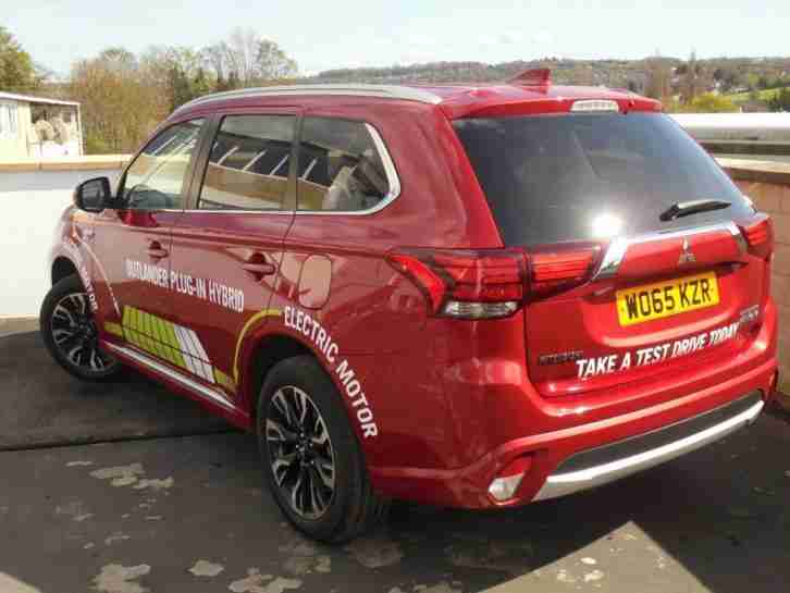 2016 Mitsubishi Outlander DI-D GX 3 , 53.3 MPG Combined , 7 Seats , Bluetooth ,