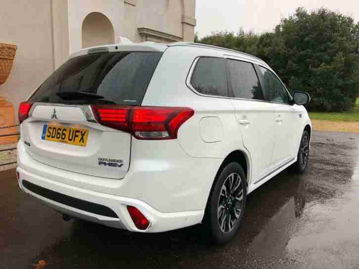 2016 Mitsubishi Outlander PHEV GX 3H PLUS 5 Door Auto Estate Hybrid Automatic