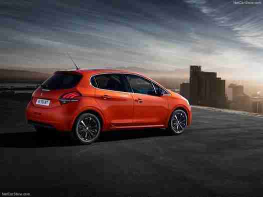 2016 Peugeot 208 1.2 PureTech XS-Lime 5 door Petrol Hatchback