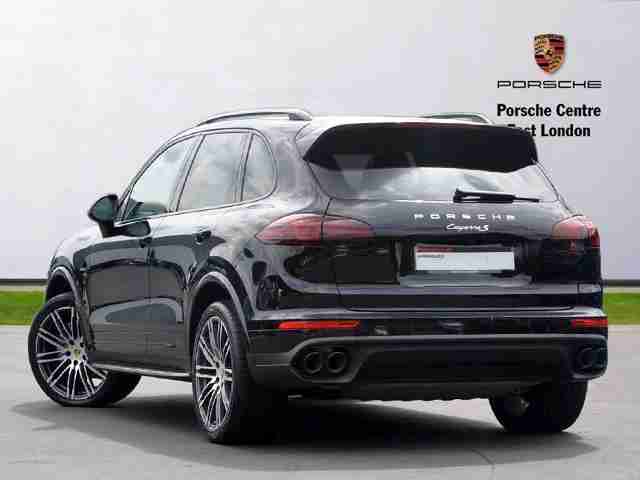 2016 Porsche Cayenne D V8 S TIPTRONIC S Diesel black Automatic