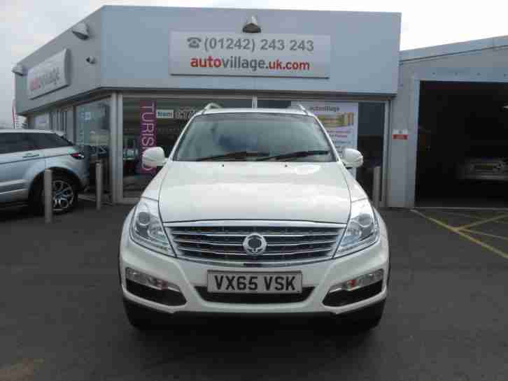 2016 SsangYong Rexton W 2.2 EX 5dr 7 Seats 7 Speed Auto 2016MY 5 door Four Wh...