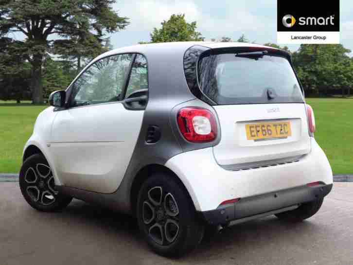 2016 smart fortwo coupe 0.9 Turbo Prime Premium 2dr Auto Petrol white Automatic