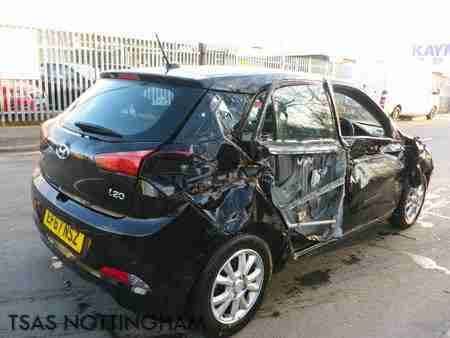2017 *67* Hyundai i20 SE 1.2 84 Black Damaged Salvage