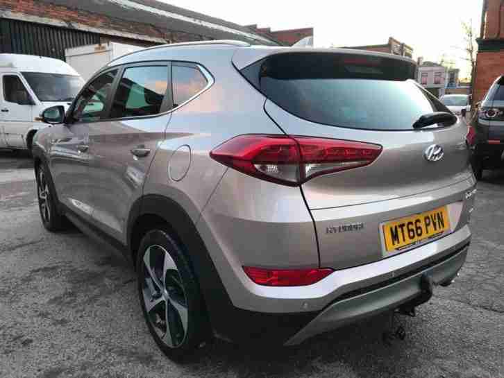 2017 HYUNDAI TUCSON PREMIUM 2.0 CRDI 4x4 AUTO Salvage Damaged CAT N