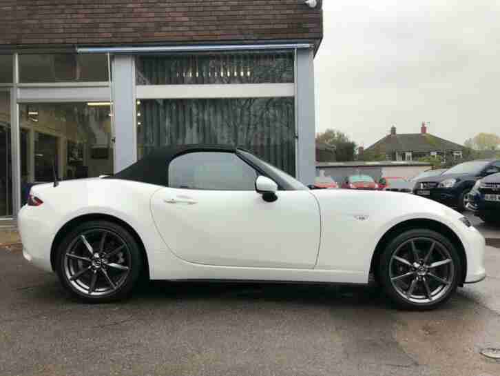 2017 Mazda MX-5 2.0 SKYACTIV-G Sport Nav Convertible 2dr Petrol (160 ps)