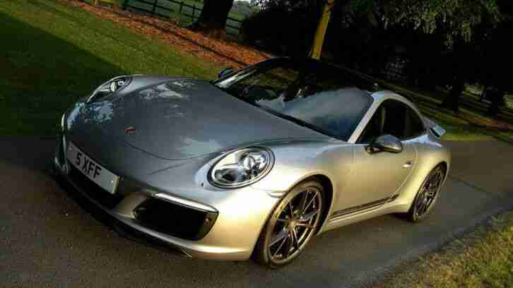 2018 '18' PORSCHE 911 CARRERA 'T' [370] PDK IN GT SILVER. JUST 950 MILES.