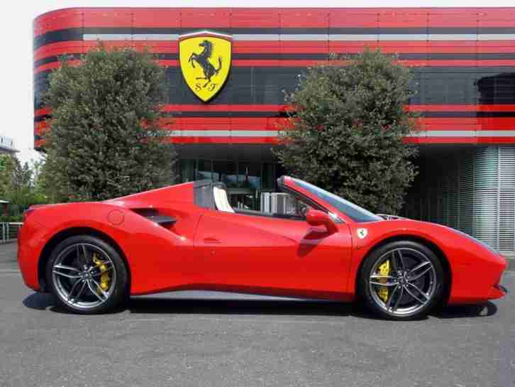 2018 Ferrari 488 SPIDER Petrol red Semi Auto