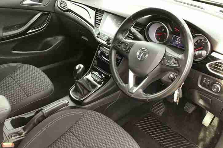 2018 Vauxhall Astra 1.4i 16V SRi Nav 5dr Hatchback Manual Hatchback Petrol Manua