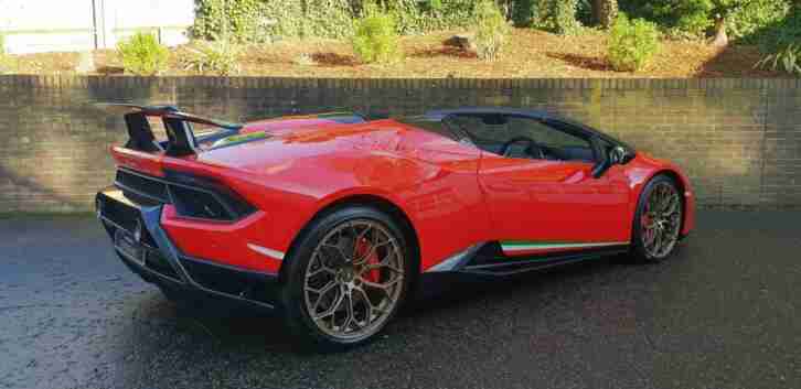 2019 Lamborghini Huracan LP 640-4 PERFORMANTE SPYDER Petrol red Semi Auto