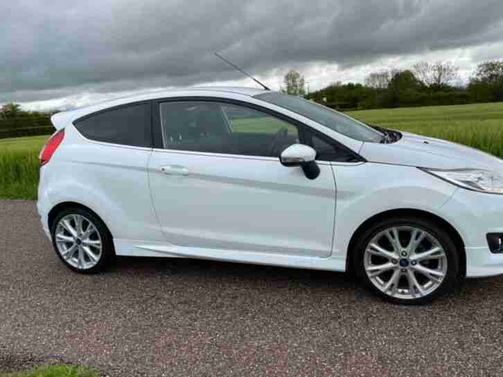 Ford Fiesta zetec s