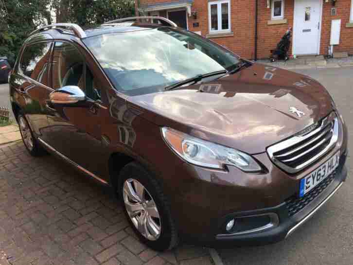 Peugeot 2008 1.2 VTi Allure 5dr SUV FULL SERVICE HISTORY LADY OWNER VERY CLEAN !