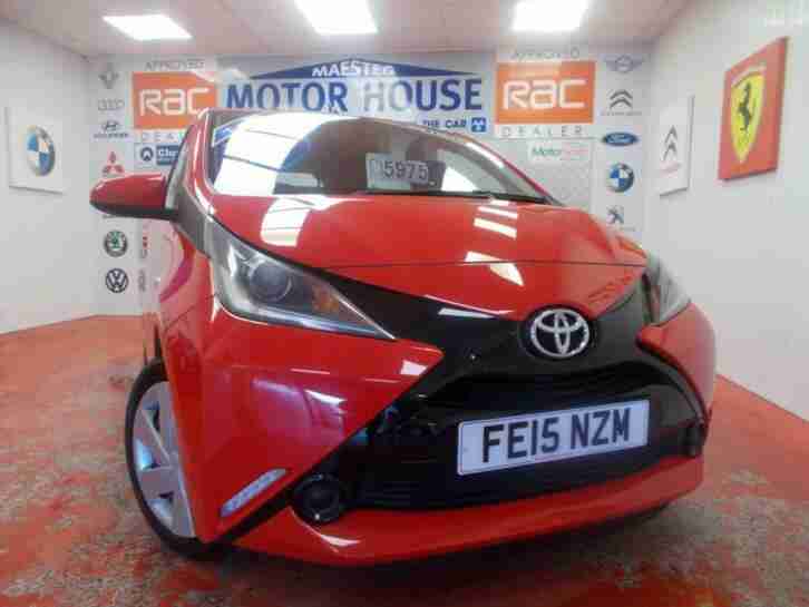 2015 Toyota AYGO VVT I X PLAY (0.00 ROAD TAX) ( ONLY 33919 MILES) FREE MOTS AS L