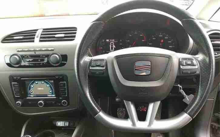 2011 SEAT Leon 2.0 TDI CR FR+ 5dr ++ 1 FORMER KEEPER SAT NAV ALLOYS XENONS