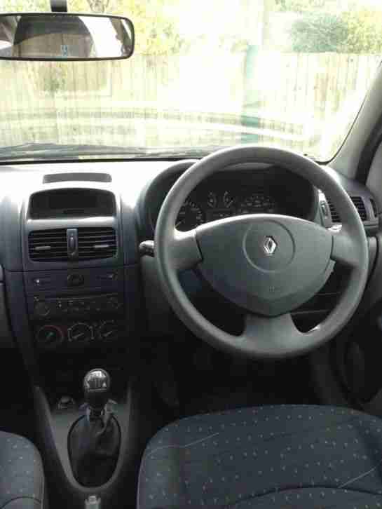 53 PLATE - RENAULT CLIO EXPRESSION 16V SILVER - LOW MILAGE