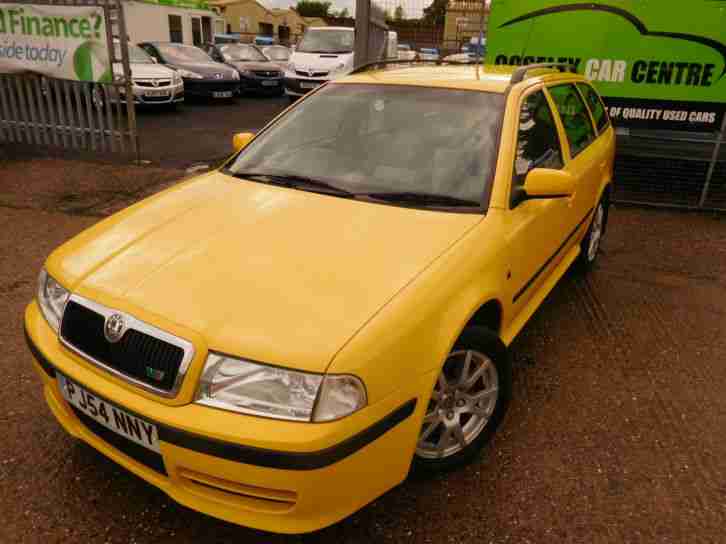 54 reg Skoda Octavia 1.8 vRS Estate SUPER RARE CAR IN LEMON YELLOW