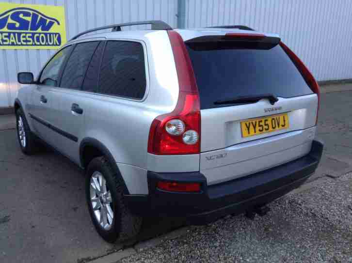 55 Volvo XC90 2.4 AWD 185 Geartronic D5 SE 1 Lady Owner