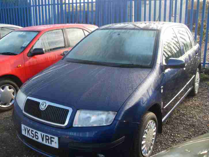 56 06 SKODA FABIA AMBIENTE 12V HTP IN STUNNING METALIC BLUE WITH SERVICE HISTORY