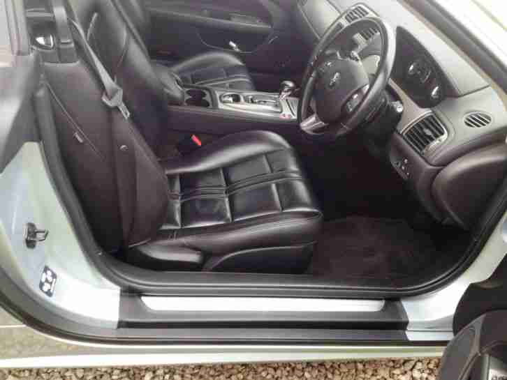 56/2006 JAGUAR XK 4.2 V8 COUPE AUTO+PADDLE SHIFT NEW SHAPE 47k PARKING AID