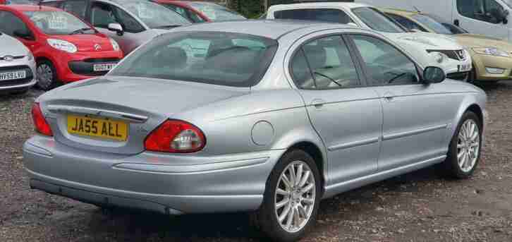 * 56 2007 JAGUAR X TYPE X-TYPE 2.2D + ALLOYS + PARKING SENSORS + LEATHERS * *