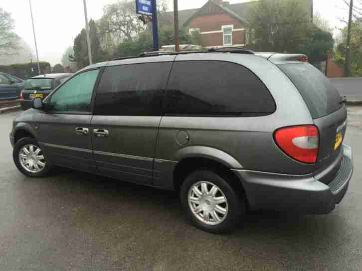 56 Grand Voyager 2.8CRD auto Limited