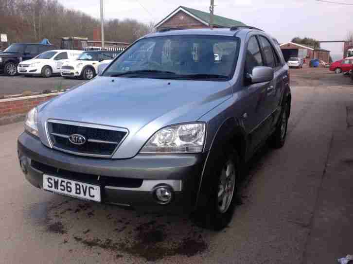 56 Kia Sorento 2.5CRDi auto XE. 80300 miles only.