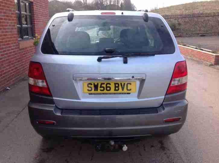 56 Kia Sorento 2.5CRDi auto XE. 80300 miles only.