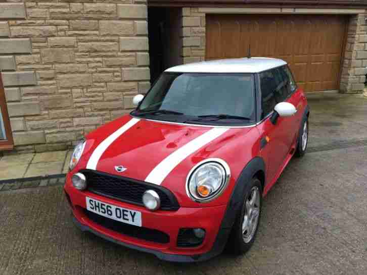 (56) COOPER 1.6 petrol CHILLI RED FULLY