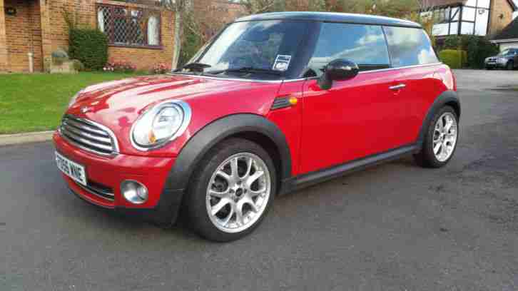 56 Reg 2007 MODEL R56 Mk2 MINI COOPER 1.6i WITH CHILLI PACK.