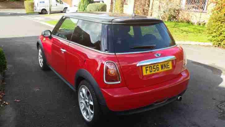 56 Reg 2007 MODEL R56 Mk2 MINI COOPER 1.6i WITH CHILLI PACK.