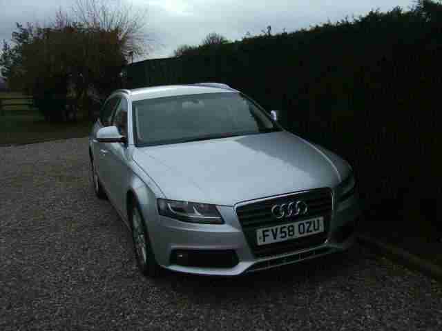 58 REG Audi A4 Avant 2.0TDI ( 143PS ) SE,DIESEL,ONE FORMER KEEPER