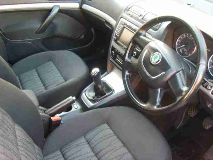 59 REG Skoda Octavia 2.0TDI PD ( 140bhp ) Elegance DIESEL OUTSTANDING CAR! FSSH!